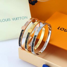 Picture of LV Bracelet _SKULVbracelet02cly15810655